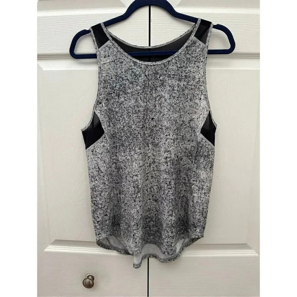 Lululemon sculpt II tank - Picture 3 of 4